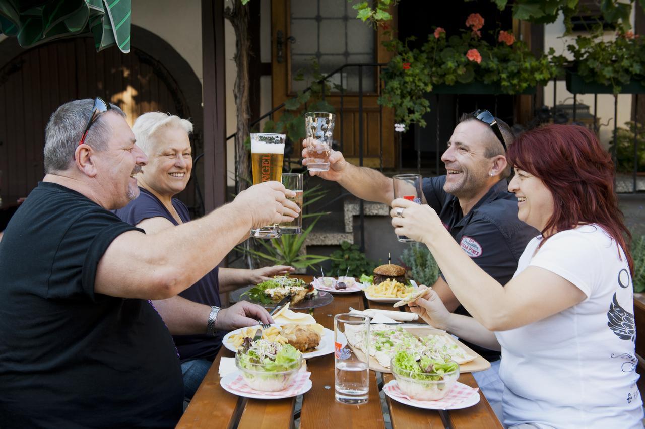 Hotel Zum Engel In Speyer - Roemerberg Berghausen  Ngoại thất bức ảnh