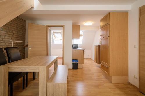Hotel Zum Engel In Speyer - Roemerberg Berghausen  Ngoại thất bức ảnh