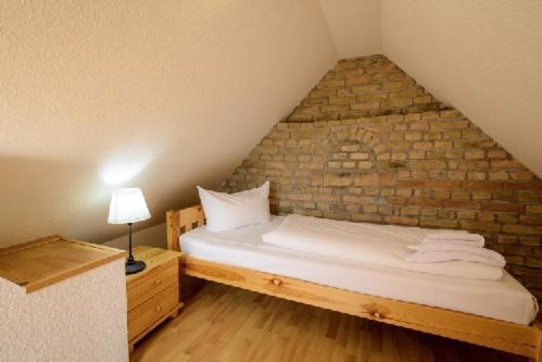 Hotel Zum Engel In Speyer - Roemerberg Berghausen  Ngoại thất bức ảnh